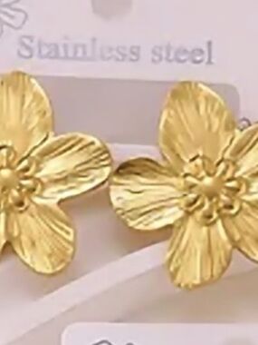 Gold Floral Stainless Steel Stud Earrings - Elegant Flower Design